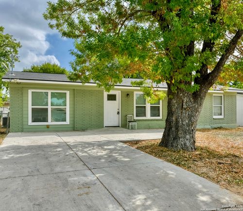 422 Surrels Ave, San Antonio, TX, 78228-5727 | Card Image