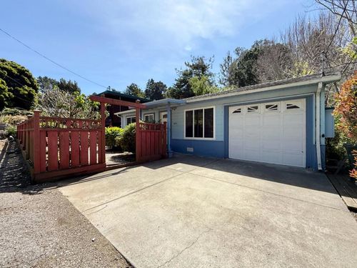 652 Rockaway Beach Ave, Pacifica, CA, 94044-3229 | Card Image