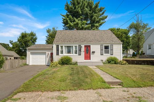 28 Rowe Pl, Bristol, CT, 06010-6714 | Card Image