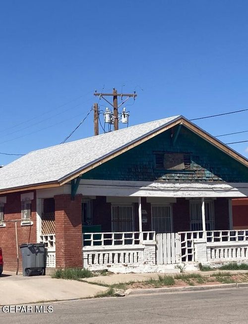 111 Park St, El Paso, TX, 79901 | Card Image