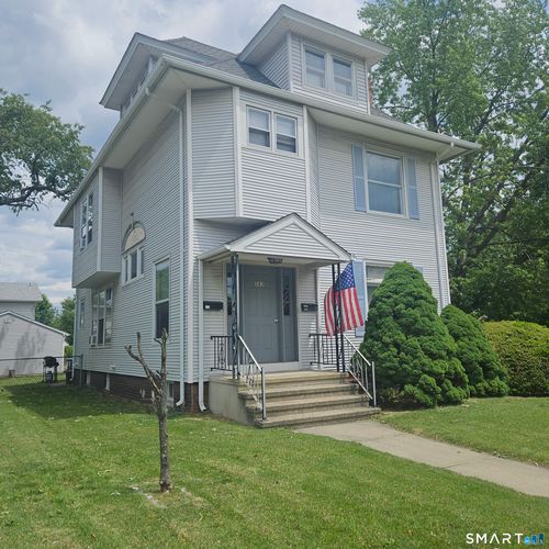 583 Washington Ave, West Haven, CT, 06516-4421 | Card Image