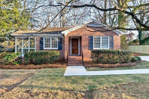 903 6th Ave, OPELIKA, AL, 36801-4023 | Card Image