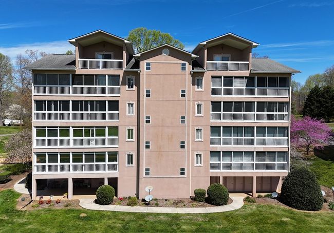 3112 Allison Ct, Condo with 2 bedrooms, 3 bathrooms and 2 parking in Young Harris GA | Image 41