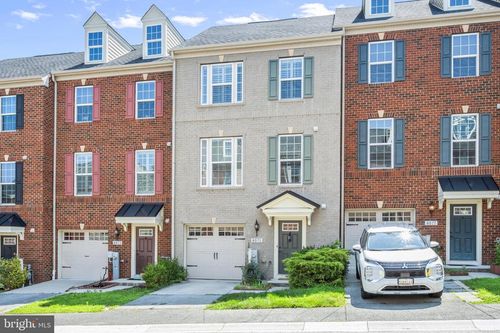 8075 Locust Mill St, ELLICOTT CITY, MD, 21043-4524 | Card Image