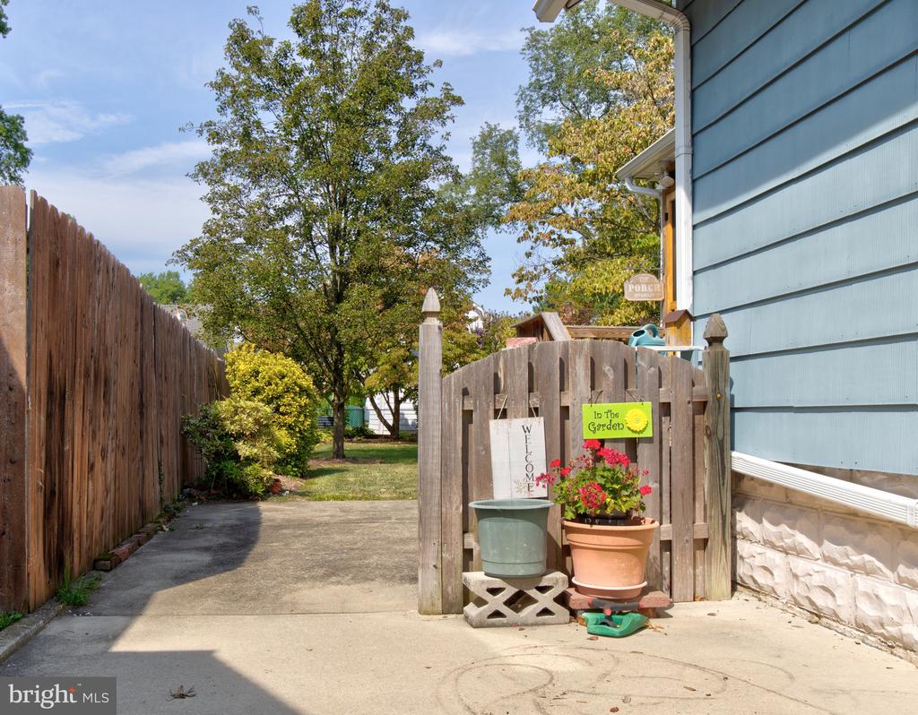 Residential Lease in HADDON TOWNSHIP 5