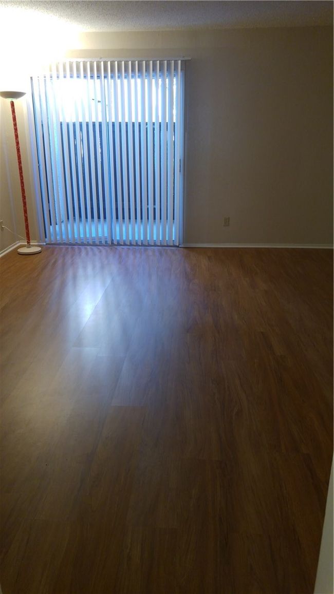 APT-1120 - 12830 Midway Rd, Condo with 1 bedrooms, 1 bathrooms and null parking in Dallas TX | Image 11