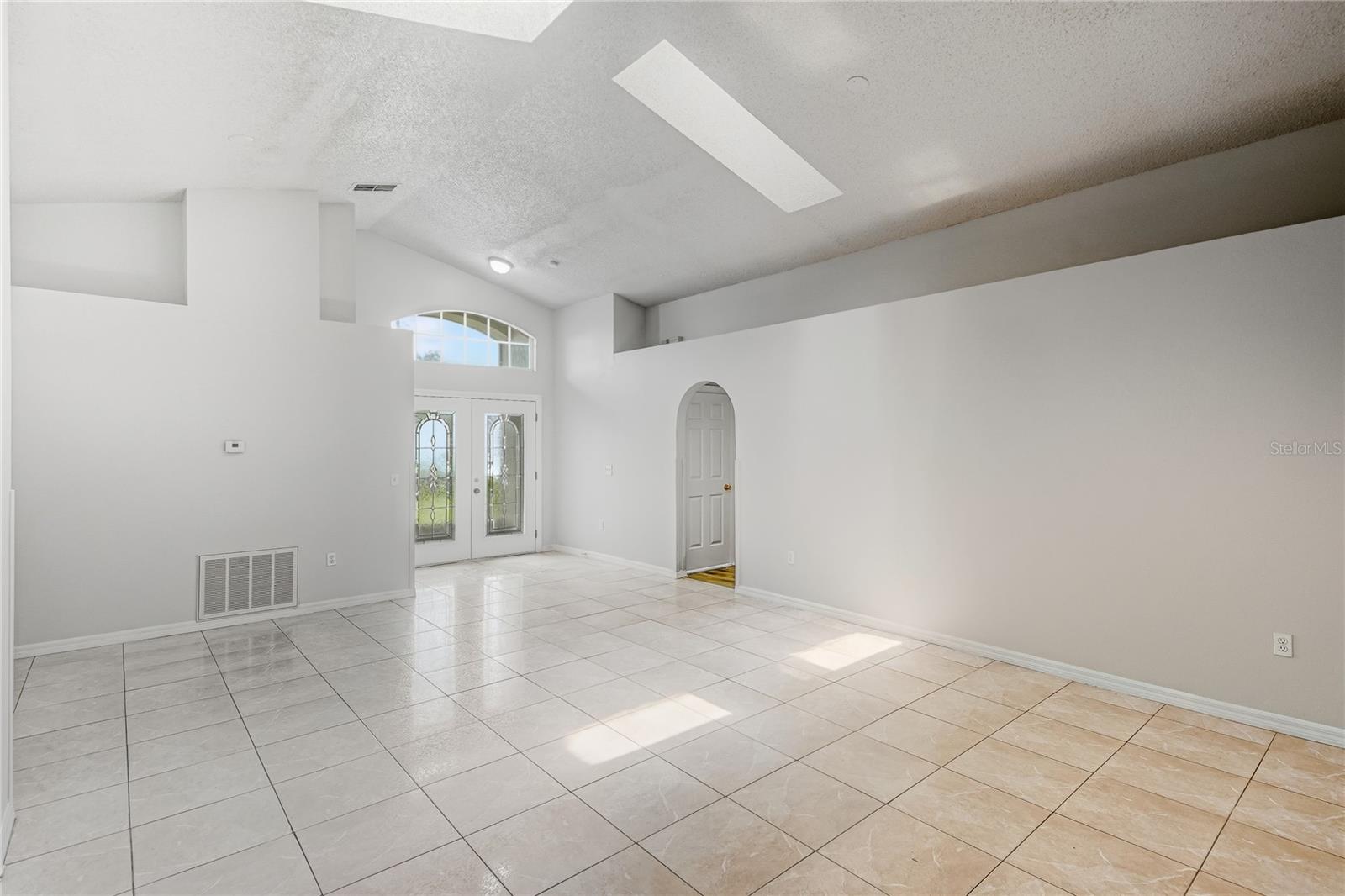 Residential in KISSIMMEE 5