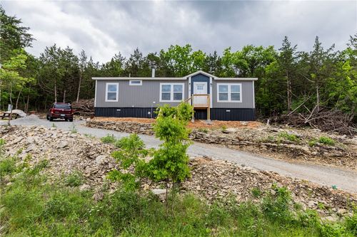 16 Sunset Ln, Holiday Island, AR, 72631-4427 | Card Image