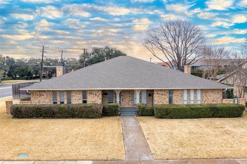 6105 Rincon Way, Dallas, TX, 75214-2036 | Card Image