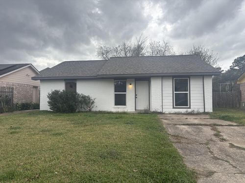9843 Ribbonwood St, Houston, TX, 77078-3115 | Card Image