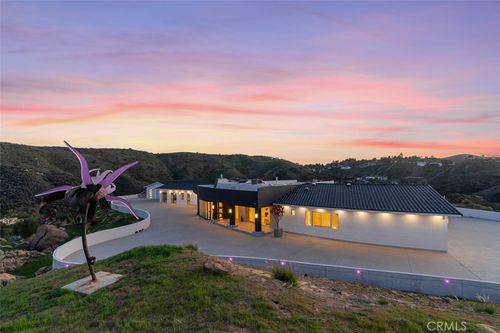 109 Buckskin Rd, Bell Canyon, CA, 91307-1122 | Card Image