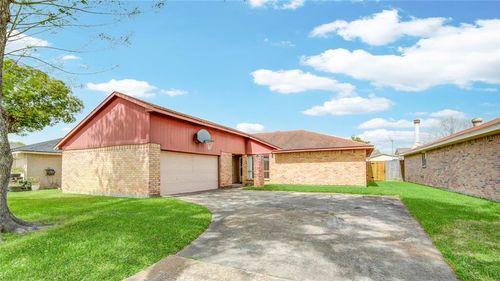 9831 Shell Rock Rd, La Porte, TX, 77571-4123 | Card Image