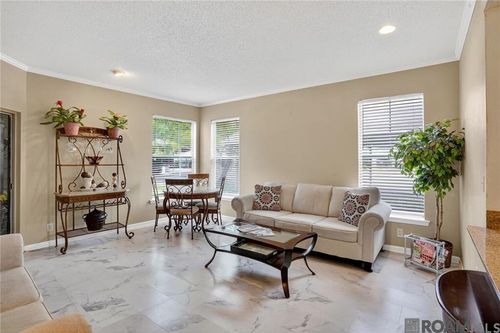 apt-6104-350 Emerald Forest Blvd, Covington, LA, 70433-5920 | Card Image
