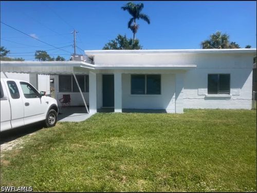 74 Victoria Dr, North Fort Myers, FL, 33917-4143 | Card Image