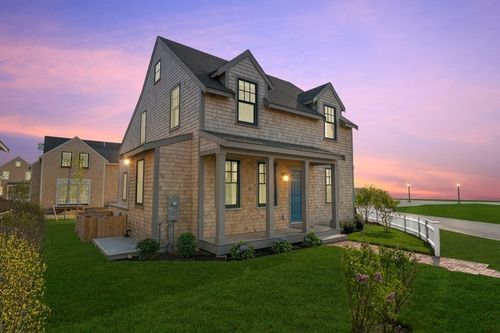 3 Honeysuckle Path, Nantucket, MA, 02554-7030 | Card Image