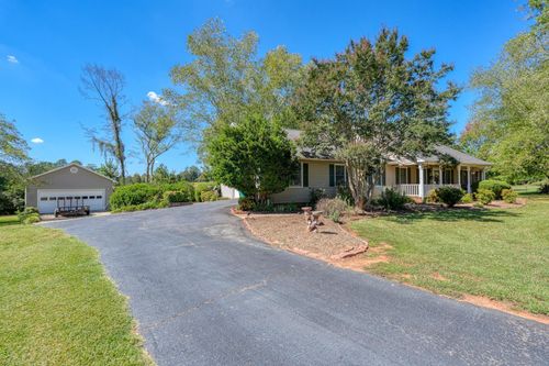 404 Cresthaven Dr, Boiling Springs, SC, 29316-5777 | Card Image