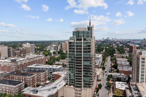 2103-4909 Laclede Ave, Saint Louis, MO, 63108-1414 | Card Image