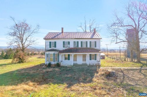 389 Shalom Rd, Waynesboro, VA, 22980-7350 | Card Image