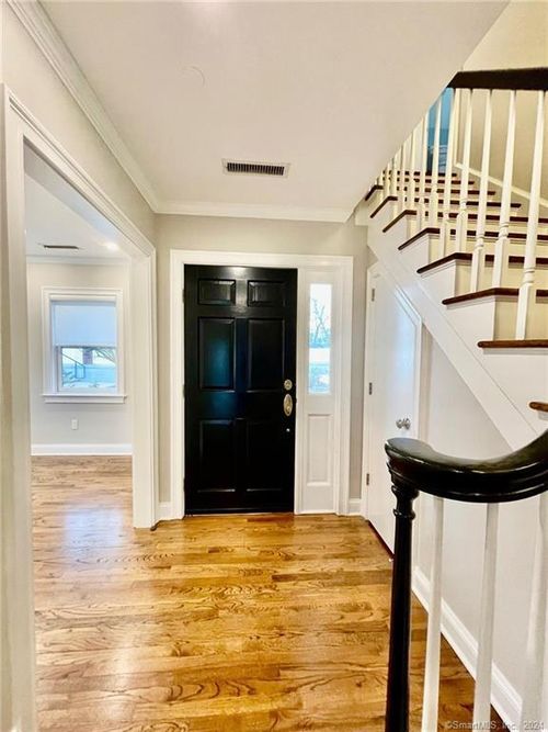 apt-44-51 Forest Ave, Old Greenwich, CT, 06870-1511 | Card Image