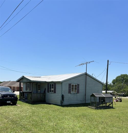 501 Captains Cutt Rd, Oak Ridge, TX, 76240-1542 | Card Image