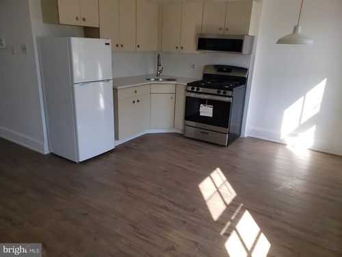 apt-3f-624 N 16th St, PHILADELPHIA, PA, 19130-3430 | Card Image