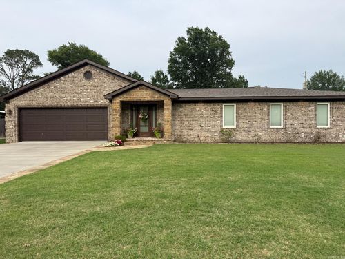 2119 Coker Hampton Dr, Stuttgart, AR, 72160-6428 | Card Image