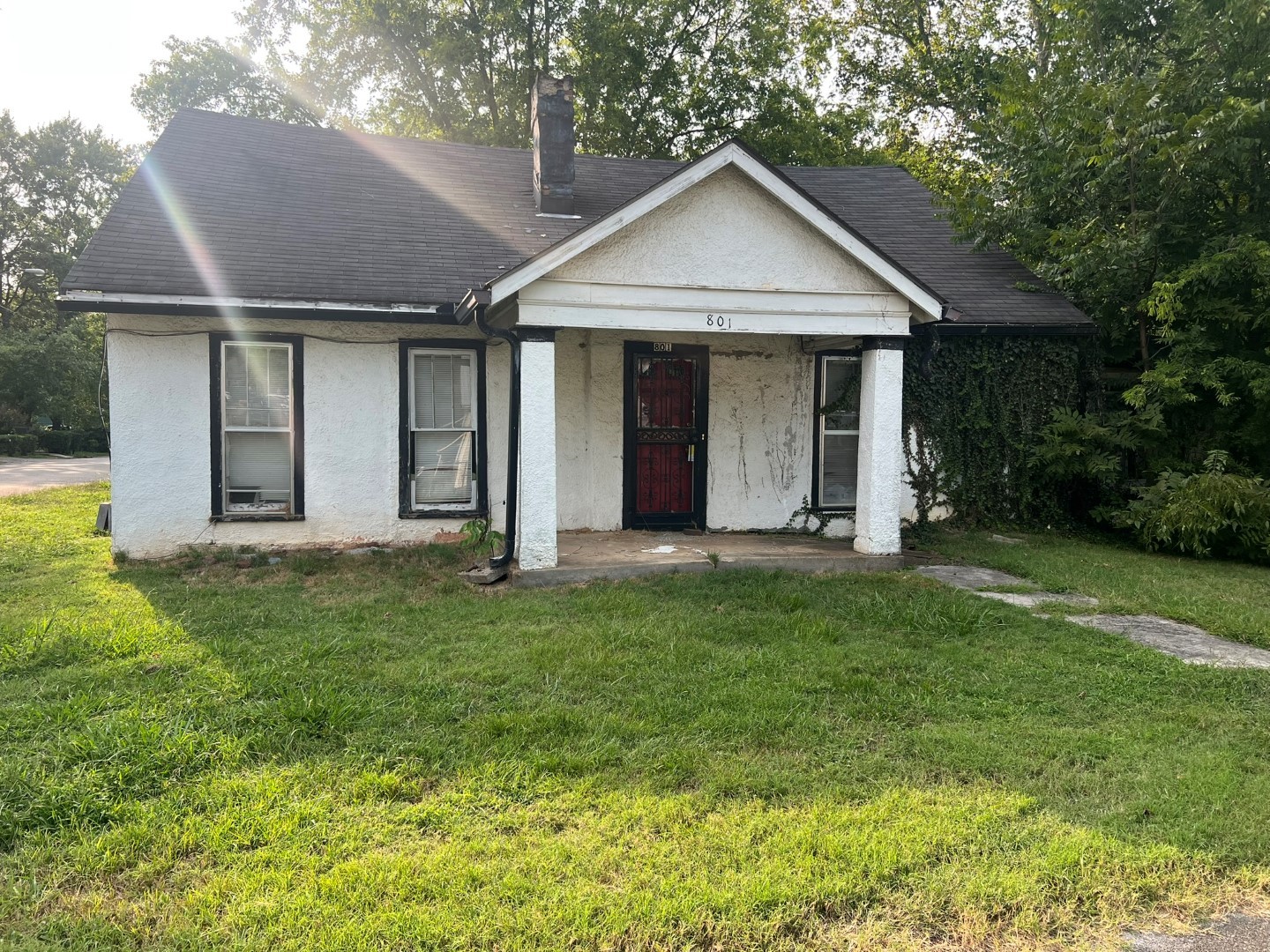 Lee St, Murfreesboro, TN 37130