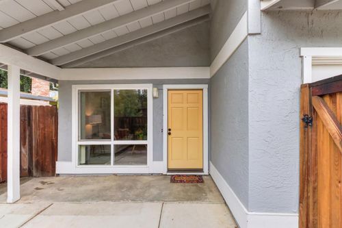 2317 E 8th Street, Davis, CA, 95618 | Card Image