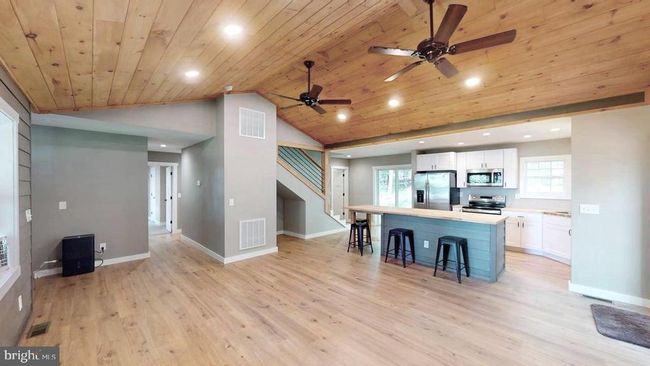 542 Hidden Acres Rd, House other with 3 bedrooms, 3 bathrooms and null parking in MOUNT STORM WV | Image 17
