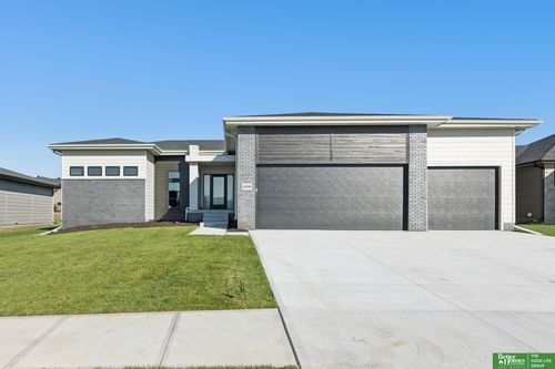 21056 Joseph St, Elkhorn, NE, 68022-3480 | Card Image