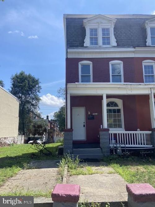 1533 Berryhill St, HARRISBURG, PA, 17104-2236 | Card Image