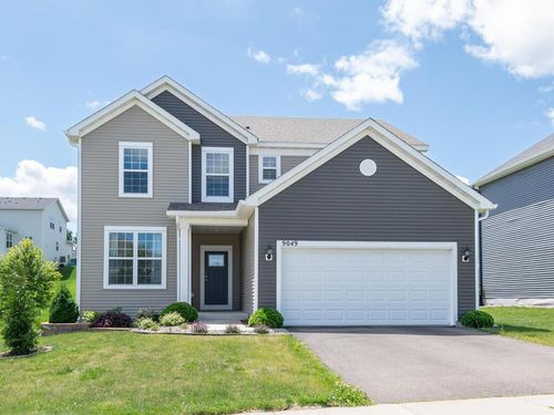 9049 Meadows Dr, Victoria, MN, 55386-2711 | Card Image