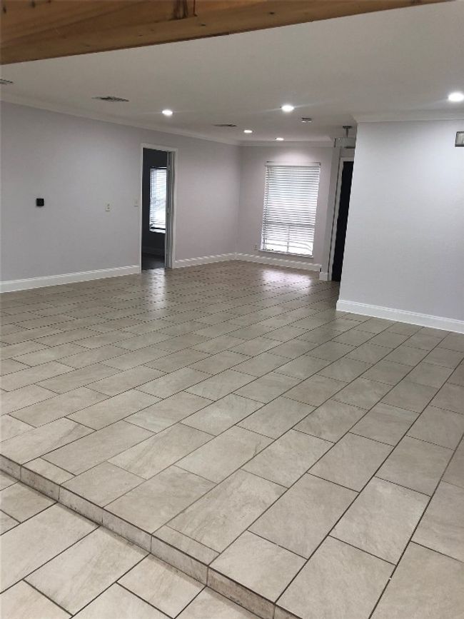 Unfurnished room featuring recessed lighting, ornamental molding, and light tile patterned flooring | Image 5