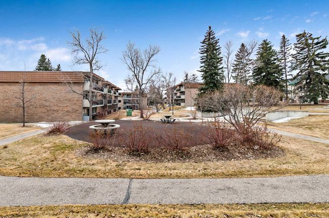 97E - 231 Heritage Drive Se, Condo with 1 bedrooms, 1 bathrooms and 1 parking in Calgary AB | Image 23