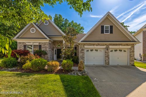 23 Quincy Ct, Freehold, NJ, 07728-9251 | Card Image