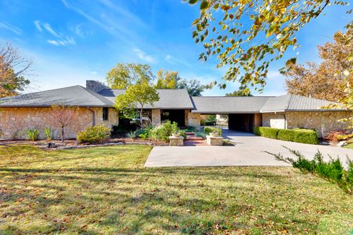 8919 E Boxthorn St, Wichita, KS, 67226-1542 | Card Image