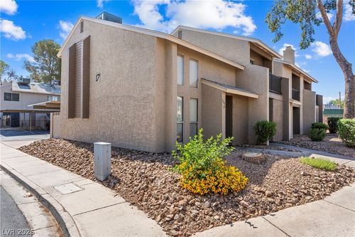 560 Sellers Pl, Henderson, NV, 89011-5354 | Card Image