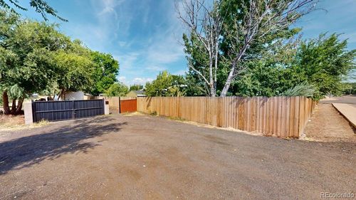 1575 Sable Blvd, Aurora, CO, 80011 | Card Image