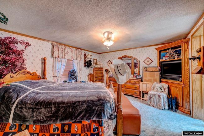 925 W Fetterman St, House attached with 3 bedrooms, 2 bathrooms and null parking in Buffalo WY | Image 28