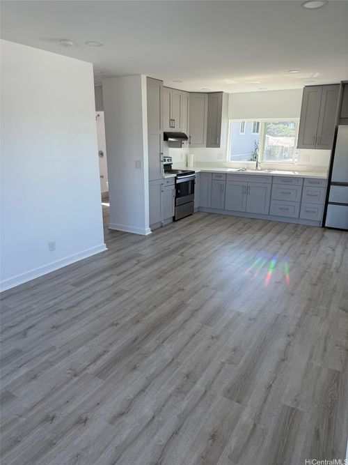 back-house-2146 Bachelot Street, Honolulu, HI, 96817 | Card Image