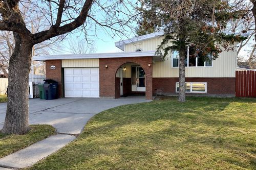 2309 21 St, Coaldale, AB, T1M1G7 | Card Image