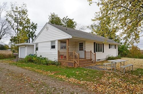 1400 S Main Street, Charles City, IA, 50616 | Card Image