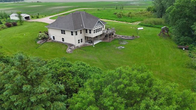 17216 County Road 5 Nw, House other with 5 bedrooms, 4 bathrooms and null parking in New London MN | Image 75