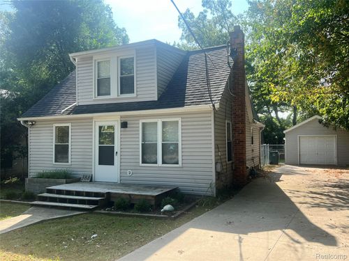 388 E South Blvd, Troy, MI, 48085-1241 | Card Image