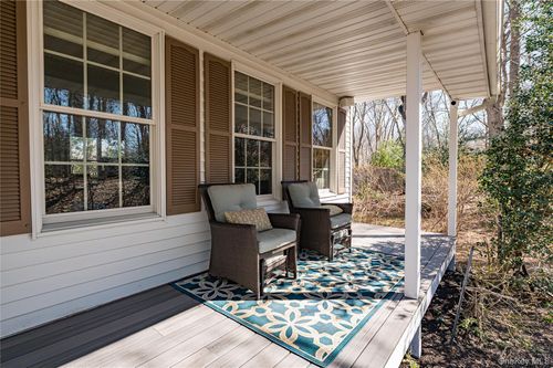 107A Scraggy Hill Rd, Port Jefferson, NY, 11777-1981 | Card Image