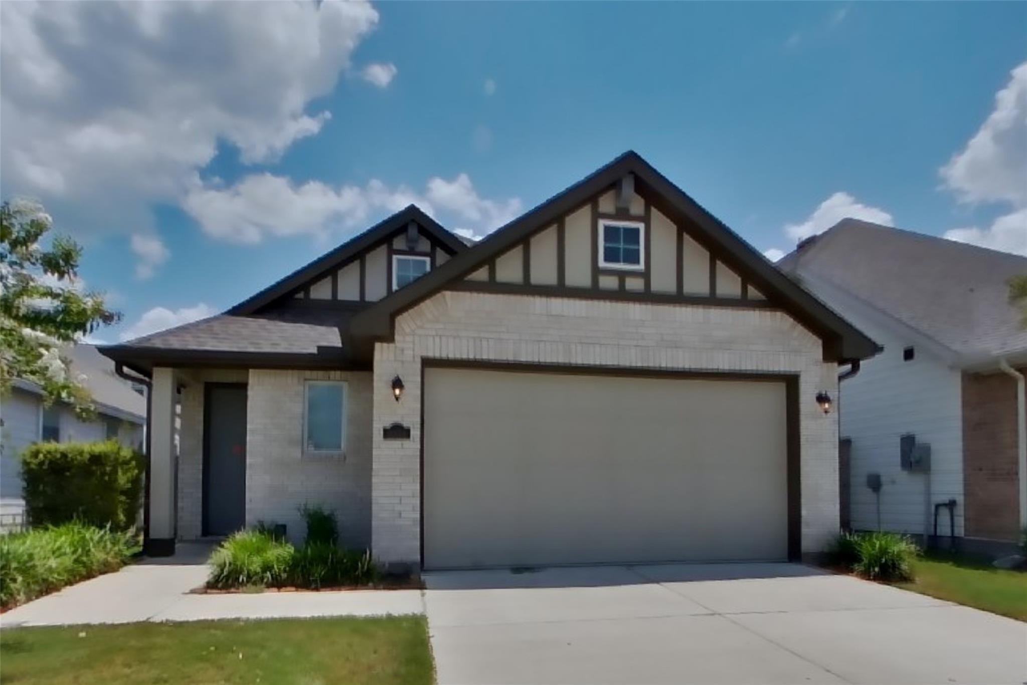 Residential Lease in Richmond