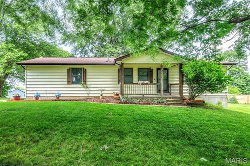 1 Towers Ln, Saint Charles, MO, 63304-6915 | Card Image