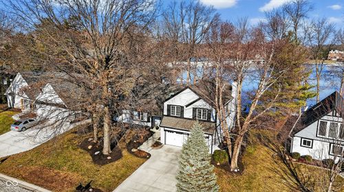 2444 Hawthorn Pl, Noblesville, IN, 46062-8515 | Card Image