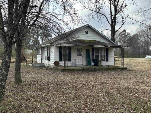 684 Leapwood Enville Rd, Adamsville, TN, 38310-4724 | Card Image