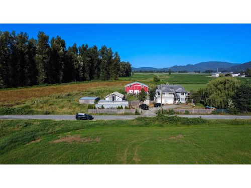 8309 Thompson Rd, Deroche, BC, V0M1G0 | Card Image